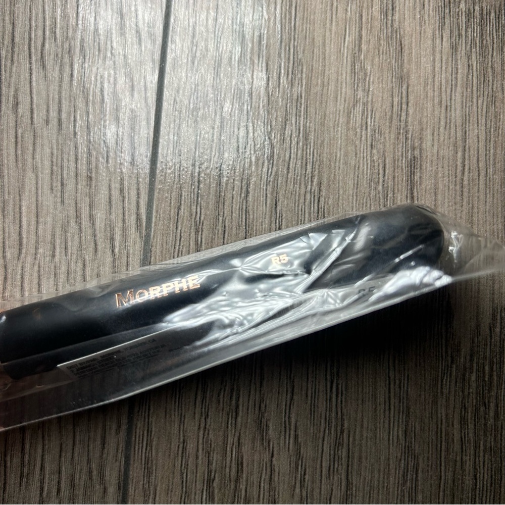 NWT Morphe R5 Pro Pointed Contour Brush - Picture 3 of 5